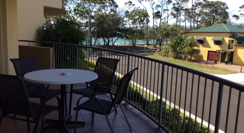 Alexander Beachfront Apartments Hervey Bay Zimmer foto